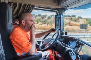 How Tired Truck Drivers Cause Accidents in Las Vegas, Nevada